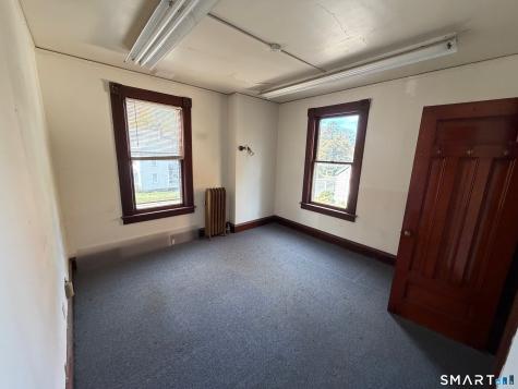 387 North Main Street Manchester CT 06042