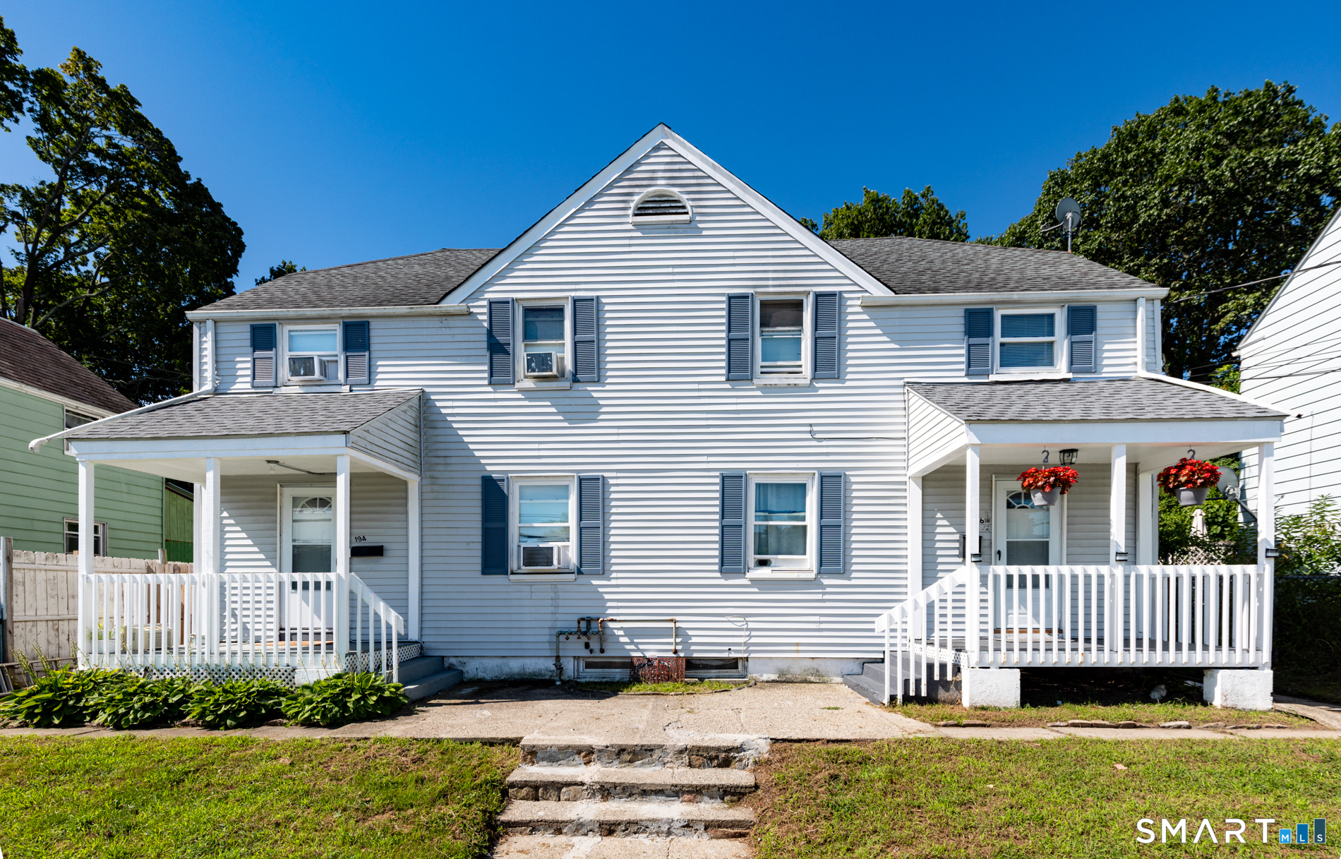 194-196 Jefferson Avenue New London CT 06320