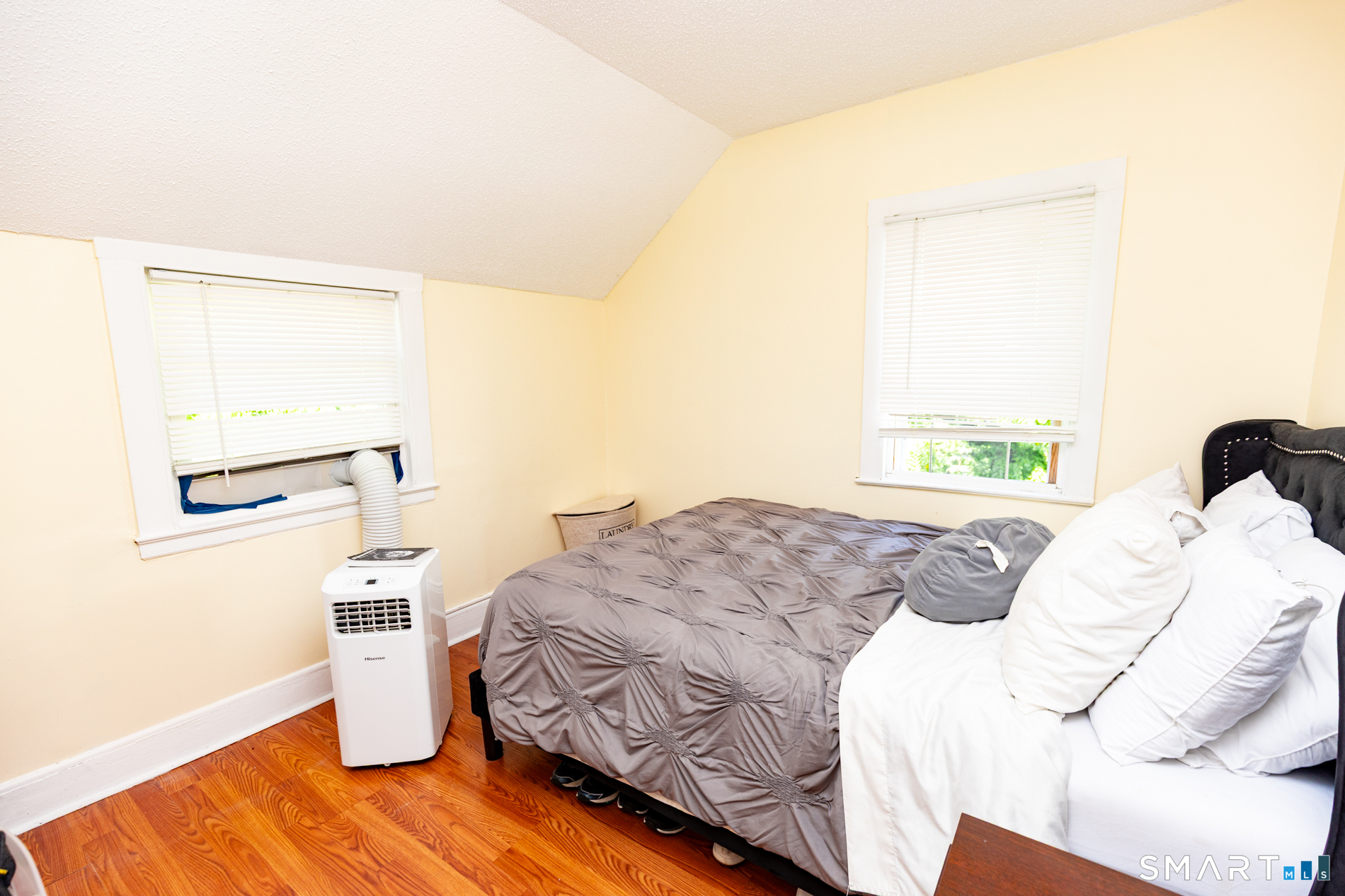 194-196 Jefferson Avenue New London CT 06320