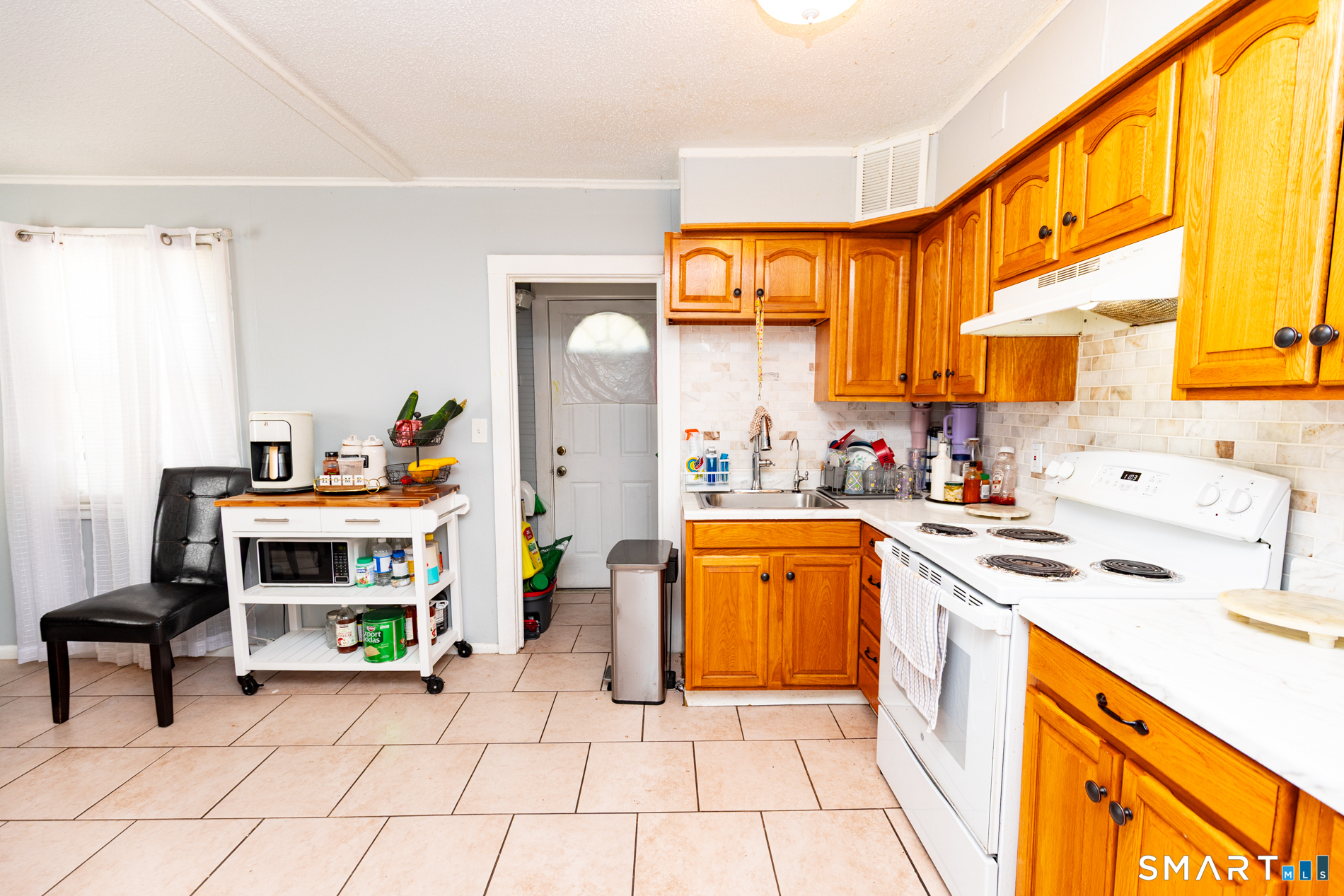 194-196 Jefferson Avenue New London CT 06320
