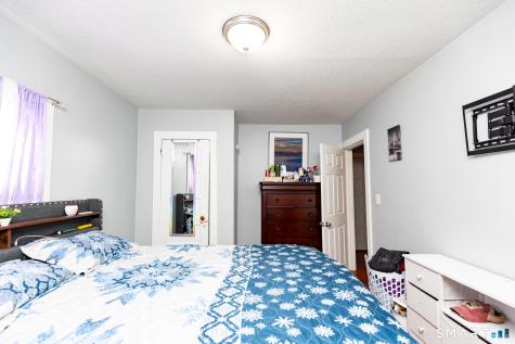 194-196 Jefferson Avenue New London CT 06320
