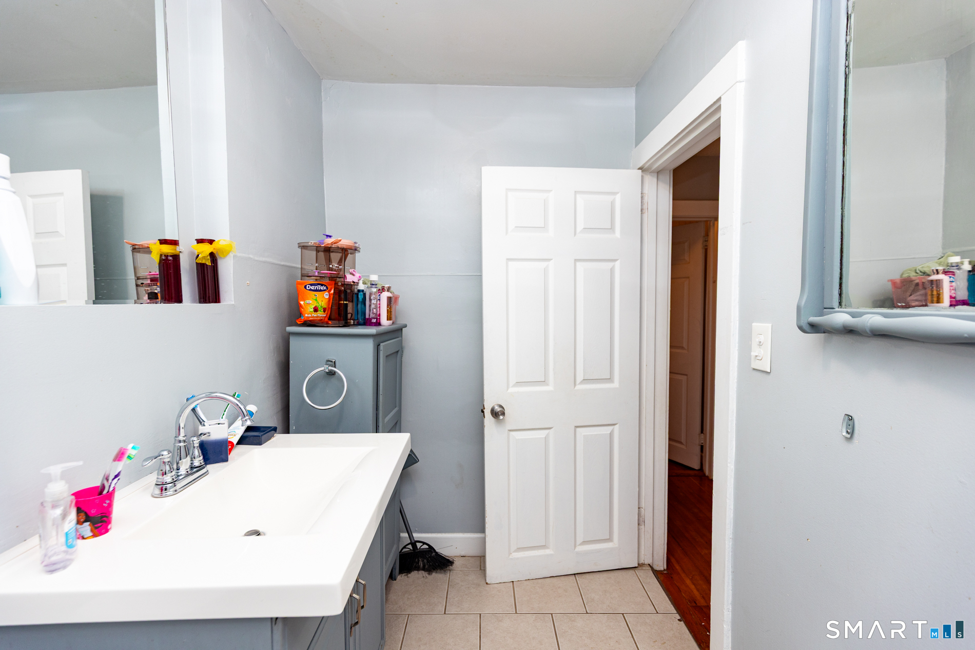 194-196 Jefferson Avenue New London CT 06320