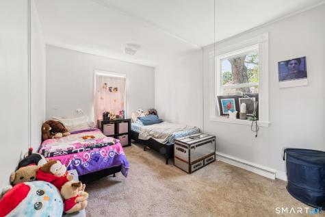 111 Highland Avenue Naugatuck CT 06770