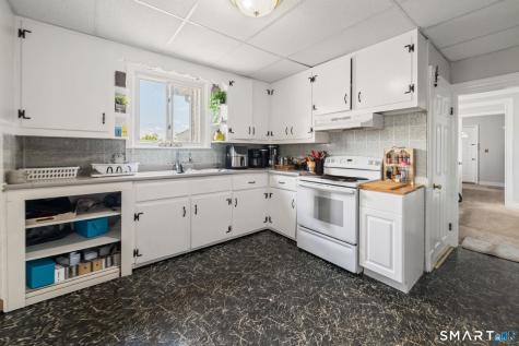 111 Highland Avenue Naugatuck CT 06770