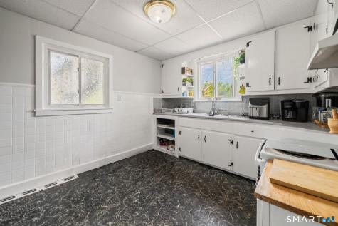 111 Highland Avenue Naugatuck CT 06770