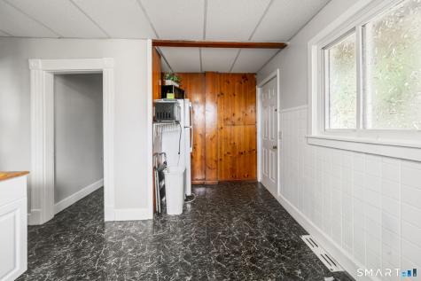 111 Highland Avenue Naugatuck CT 06770