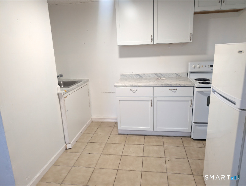 2 Broadway Terrace Norwich CT 06360