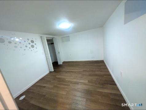 2 Broadway Terrace Norwich CT 06360