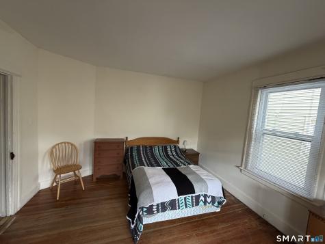 593 Wayne Street Bridgeport CT 06606