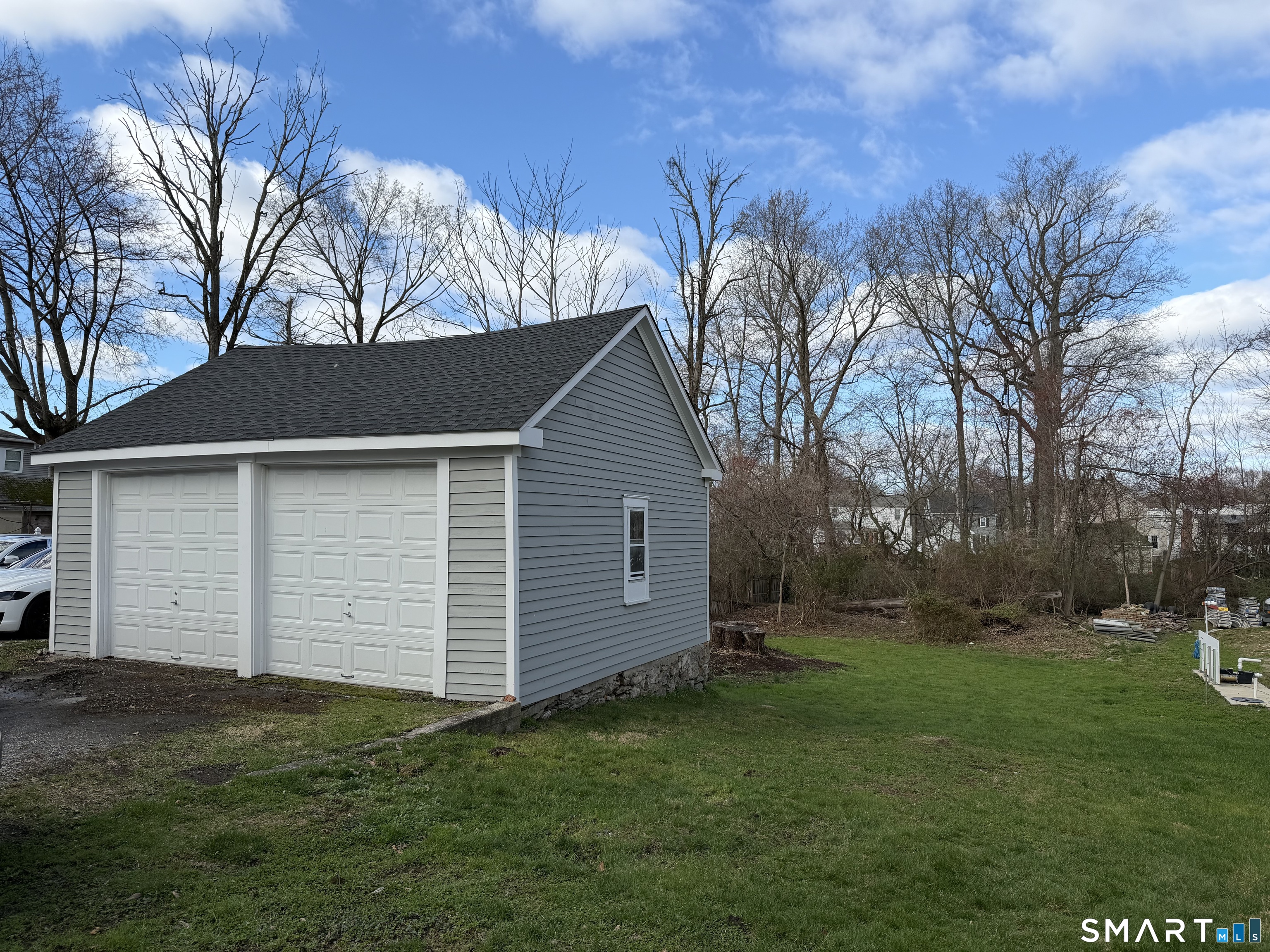 593 Wayne Street Bridgeport CT 06606