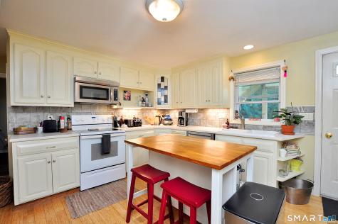 48 Claire Hill Road Burlington CT 06013