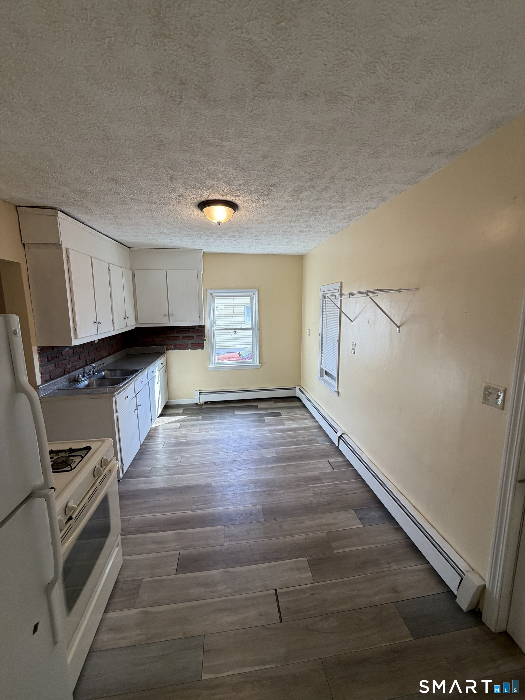 67 Laurel Street East Hartford CT 06108