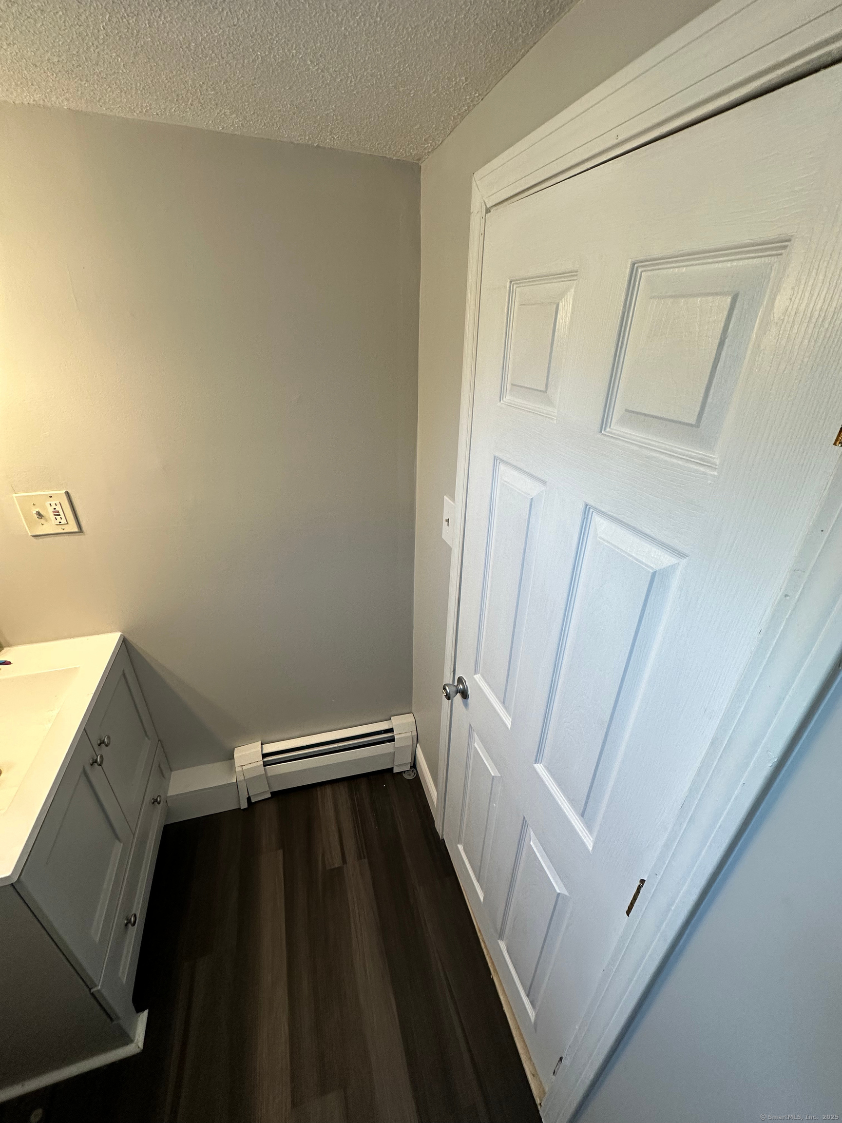 67 Laurel Street East Hartford CT 06108