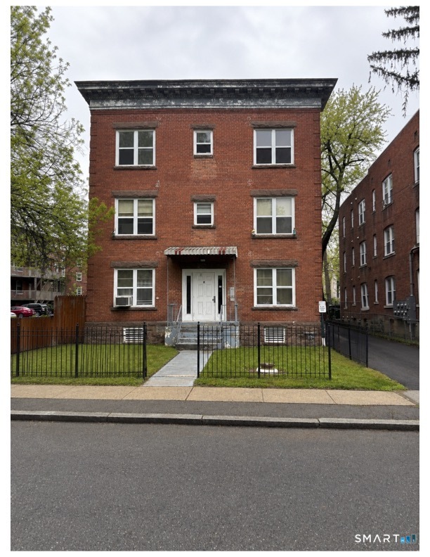 15 Cabot Street Hartford CT 06112