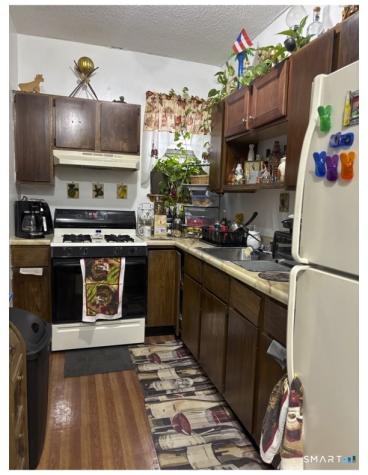 15 Cabot Street Hartford CT 06112