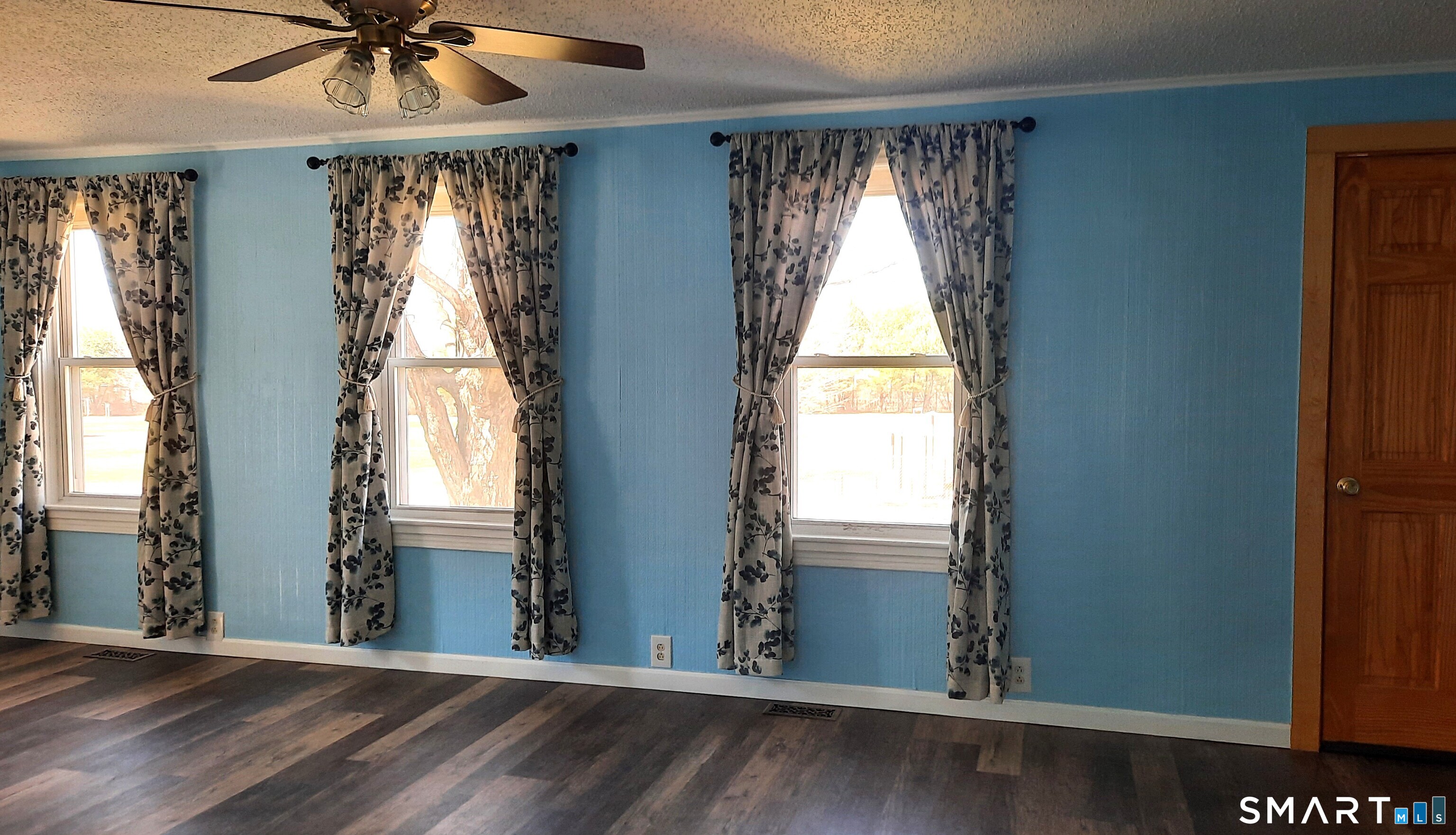 21-23 Community Avenue Plainfield CT 06374