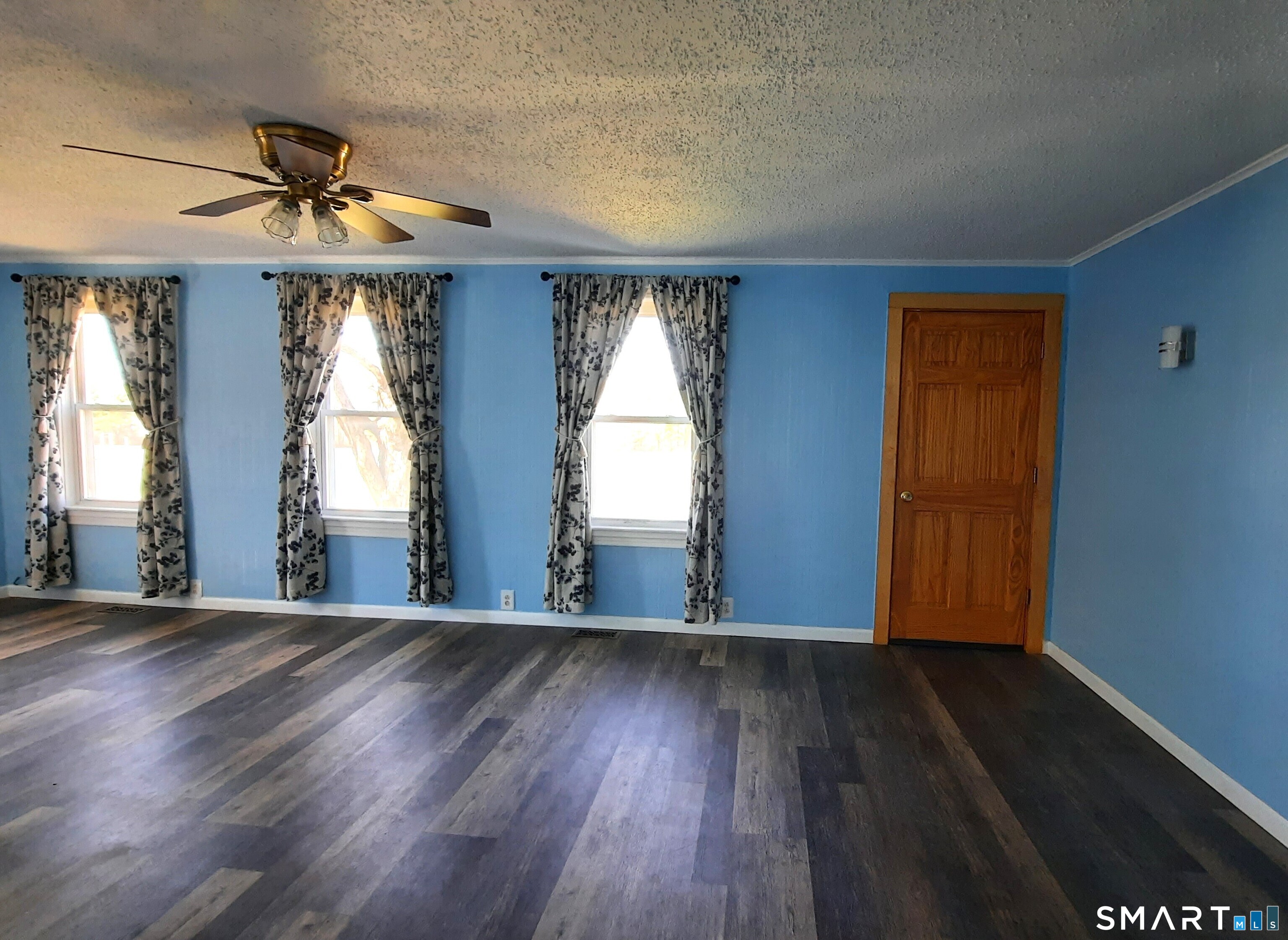 21-23 Community Avenue Plainfield CT 06374
