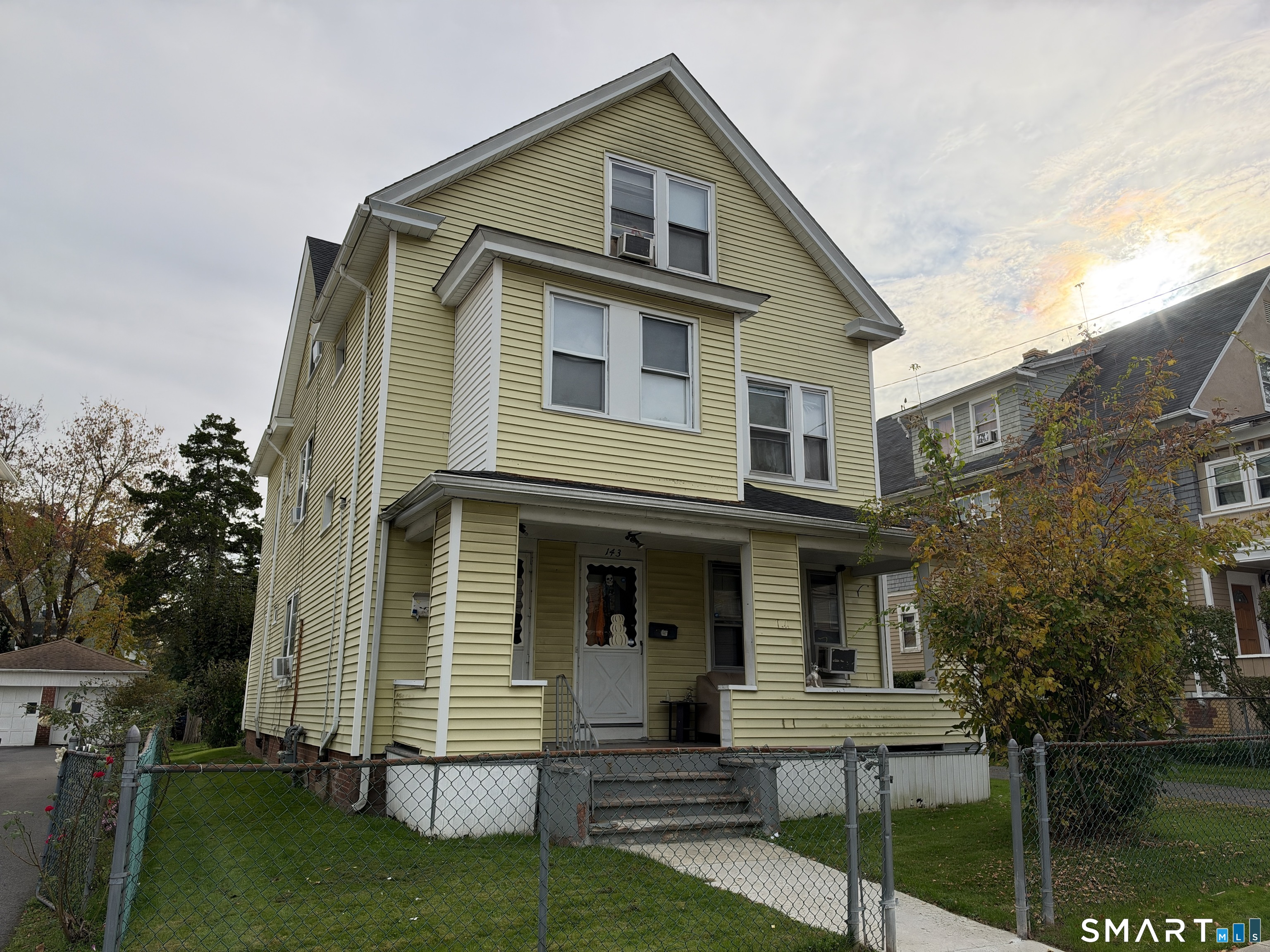 141 Bond Street Hartford CT 06114