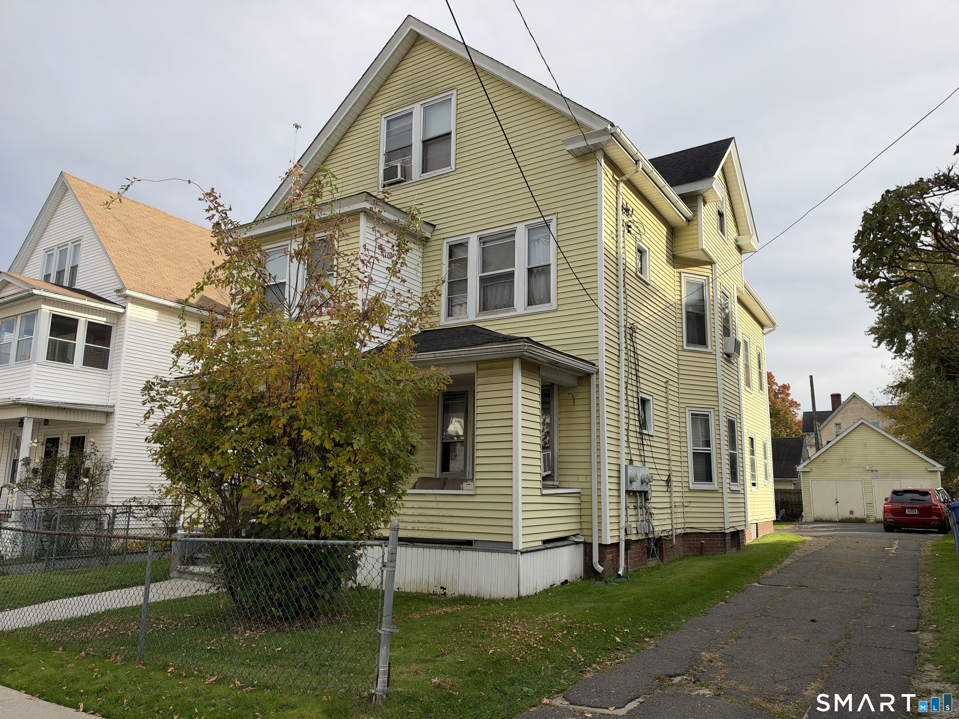 141 Bond Street Hartford CT 06114