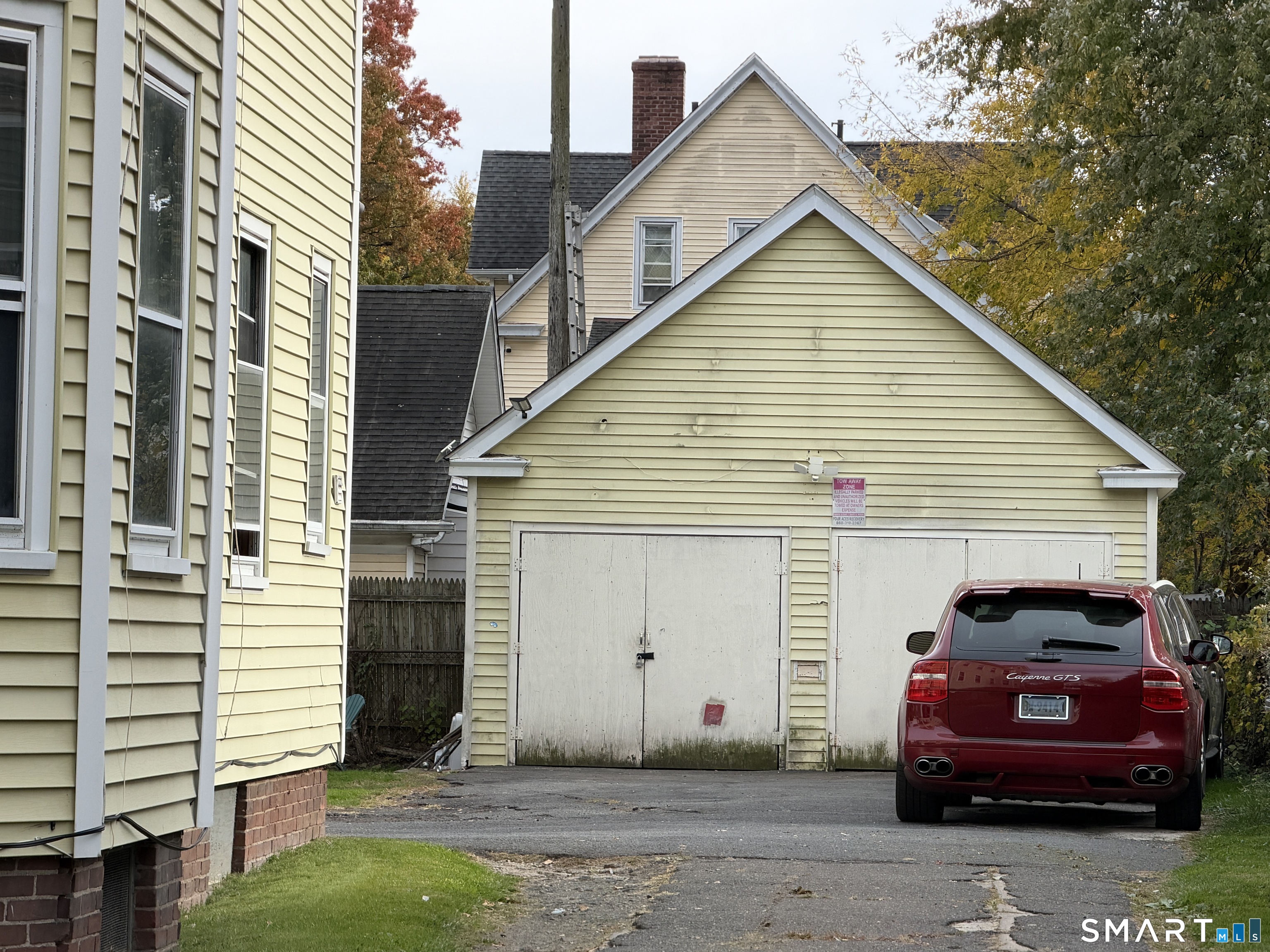 141 Bond Street Hartford CT 06114