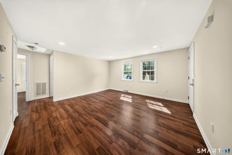 185 Forest Road West Haven CT 06516