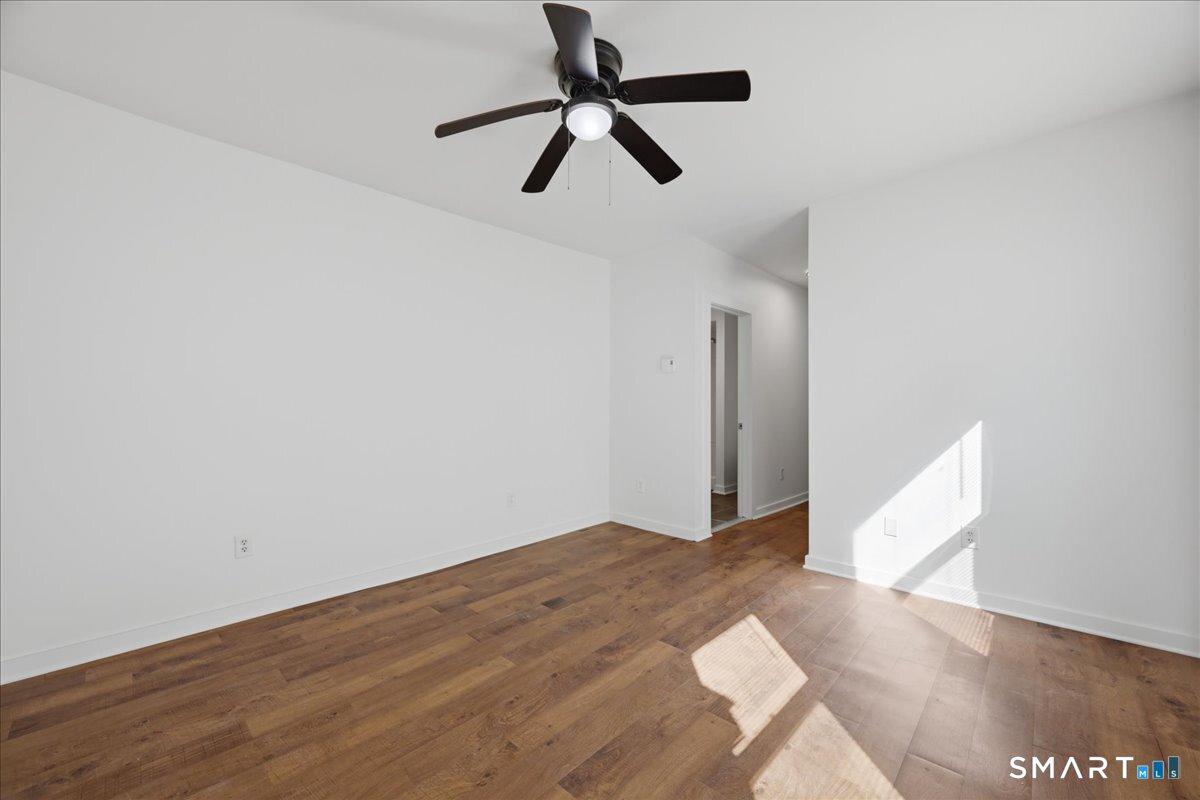 837 Bank Street New London CT 06320