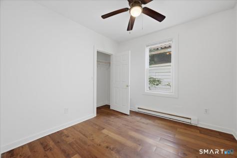 837 Bank Street New London CT 06320