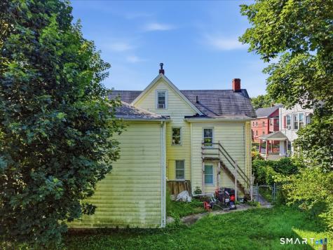 837 Bank Street New London CT 06320
