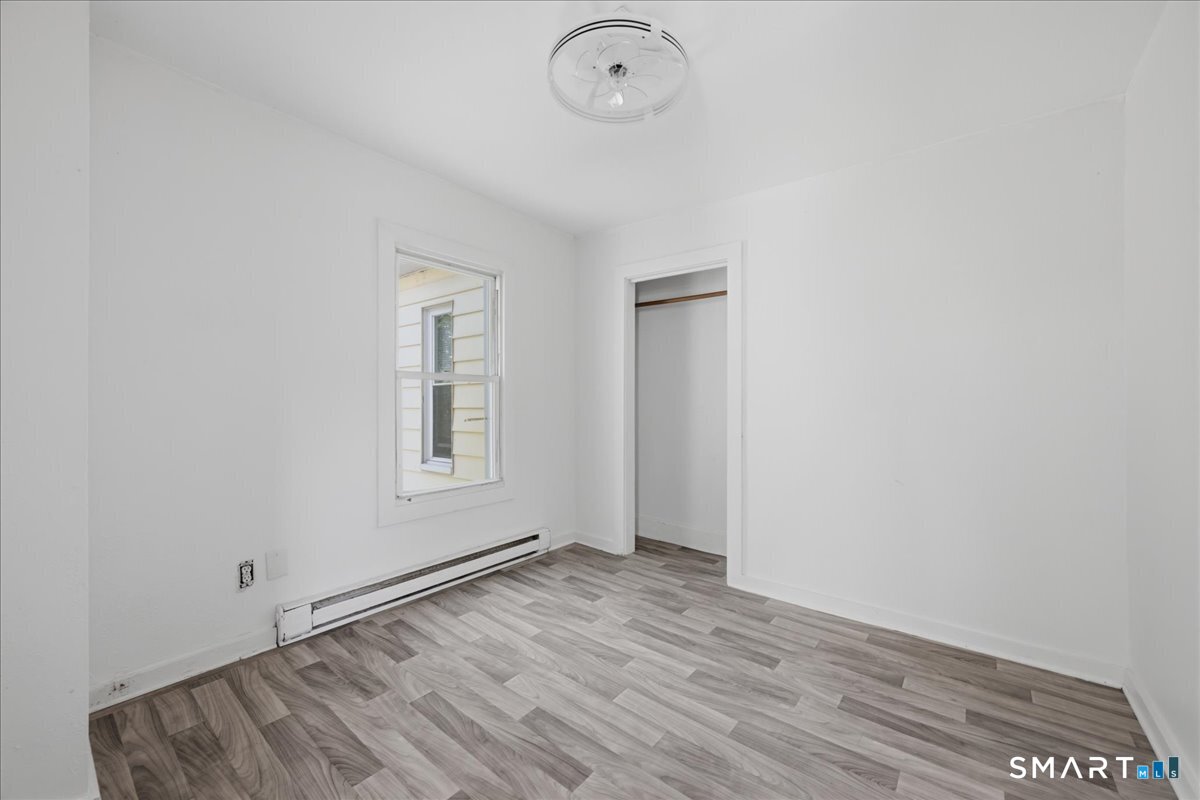 837 Bank Street New London CT 06320