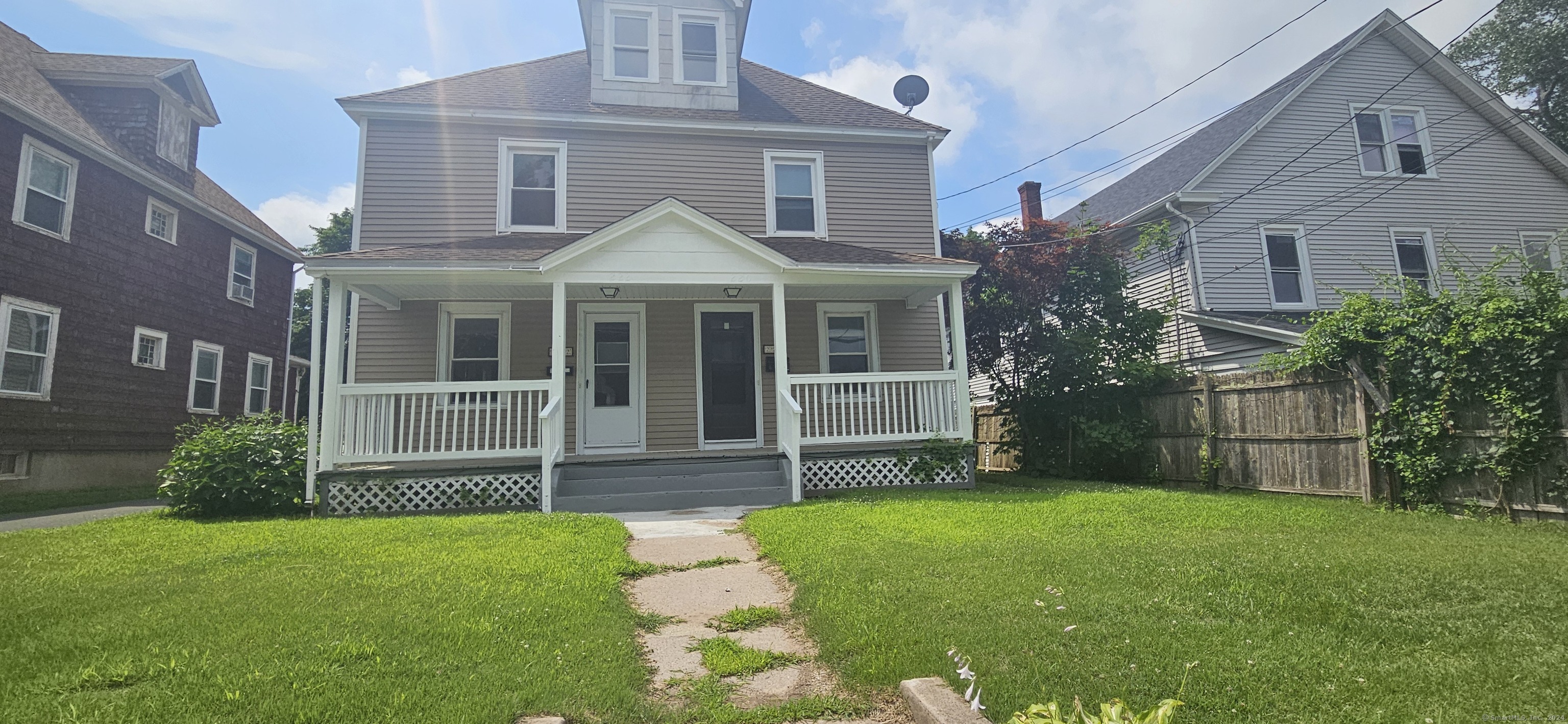 220 Oak Street Manchester CT 06040
