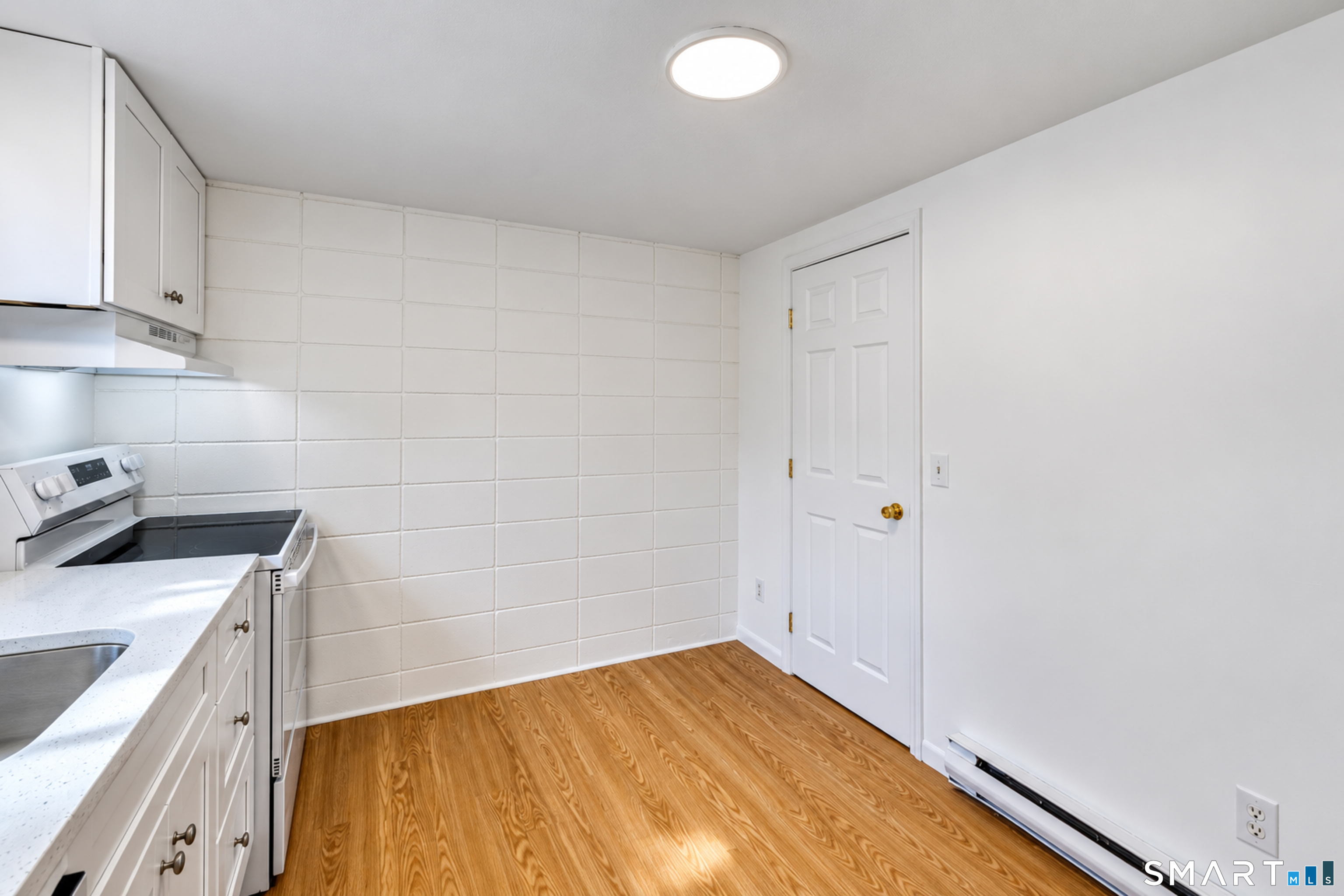 19 Denlar Drive Chester CT 06412