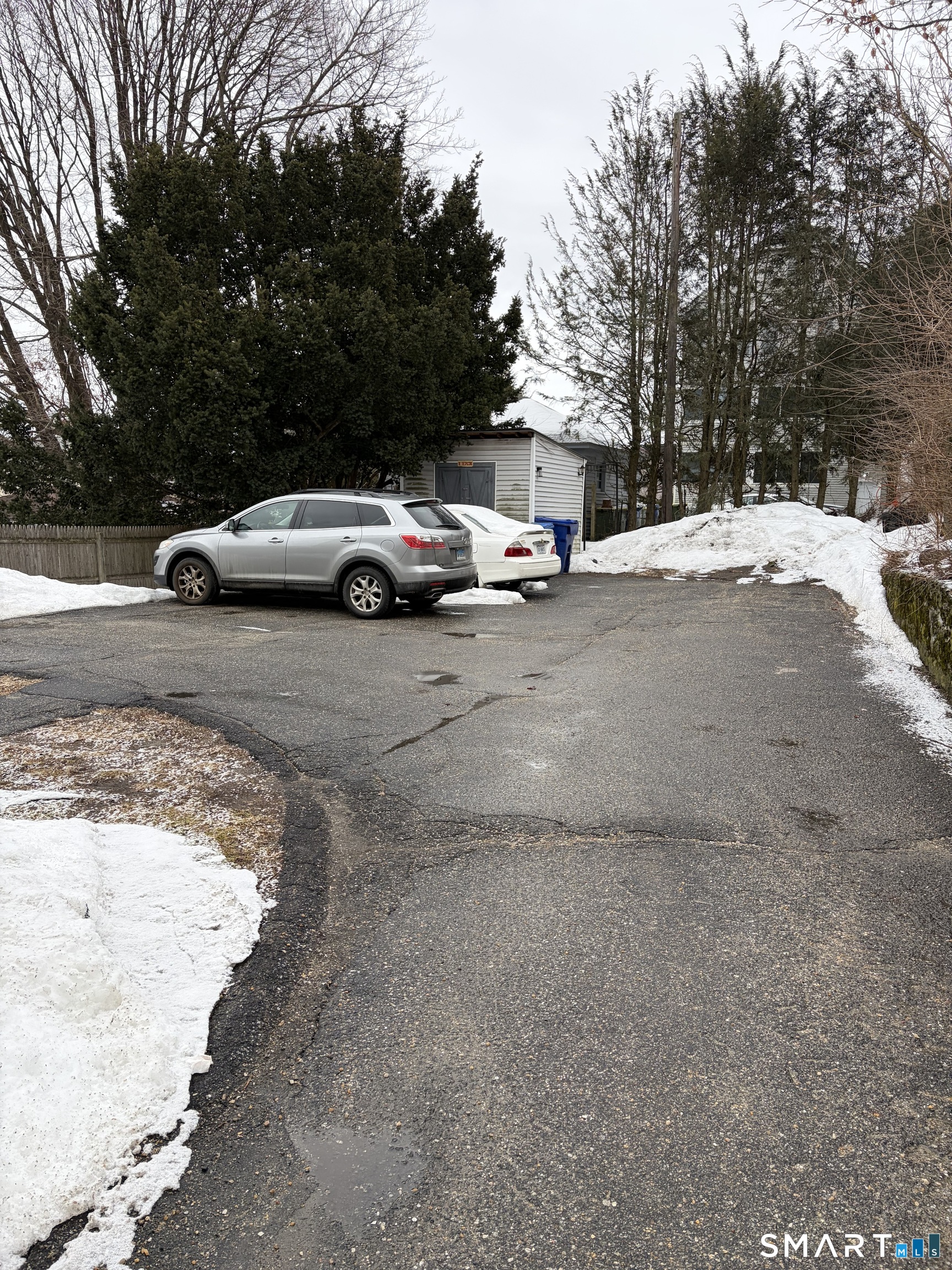 11 Fox Street Waterbury CT 06708