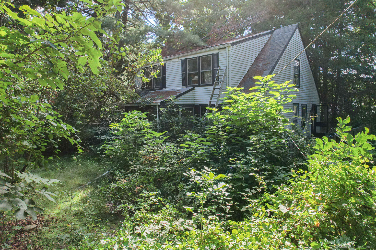 1335 Wolf Hill Road Cheshire CT 06410