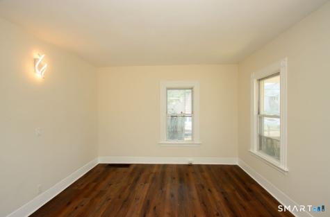 15 Walnut Street West Haven CT 06516