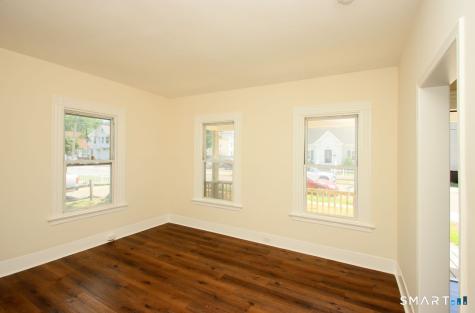 15 Walnut Street West Haven CT 06516