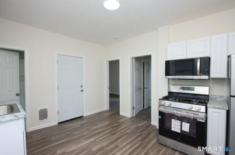 15 Walnut Street West Haven CT 06516