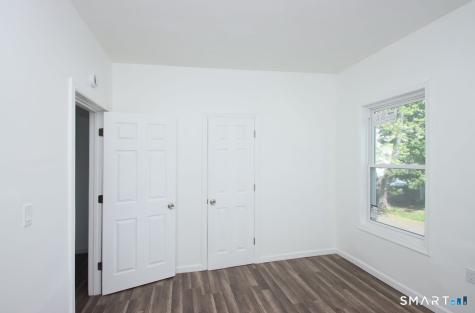 15 Walnut Street West Haven CT 06516