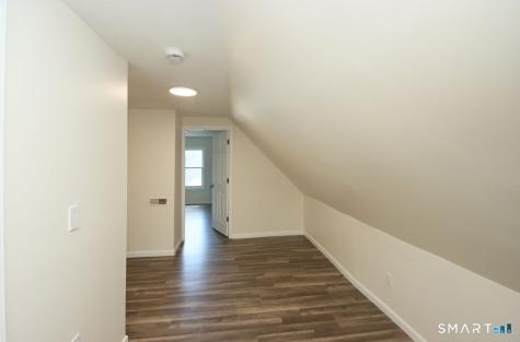 15 Walnut Street West Haven CT 06516