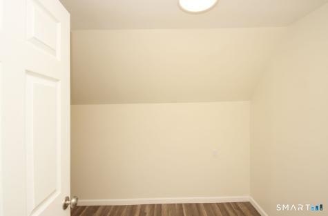 15 Walnut Street West Haven CT 06516
