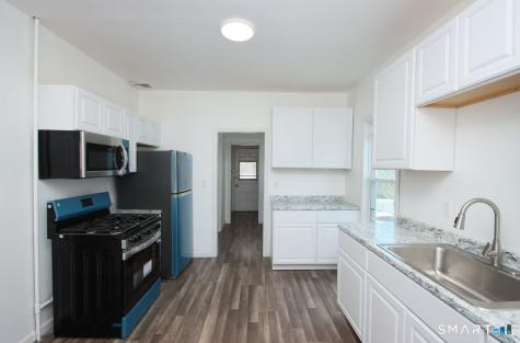 15 Walnut Street West Haven CT 06516