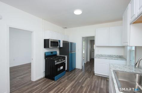 15 Walnut Street West Haven CT 06516