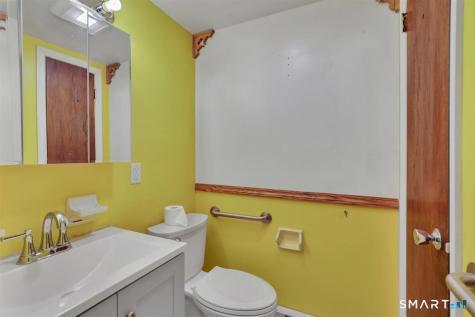 46 Horseshoe Drive Waterbury CT 06706