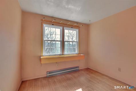 46 Horseshoe Drive Waterbury CT 06706