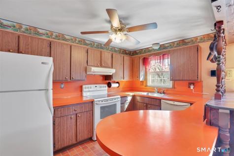 46 Horseshoe Drive Waterbury CT 06706