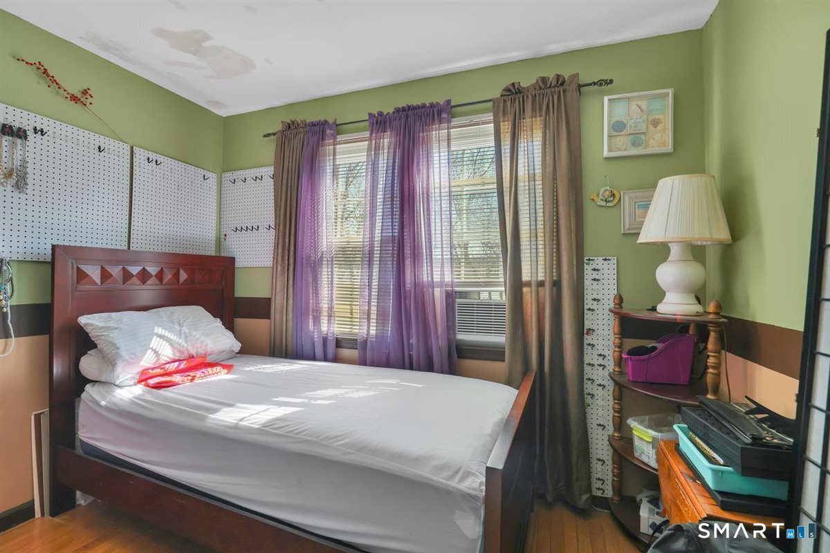 46 Horseshoe Drive Waterbury CT 06706