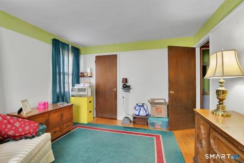 46 Horseshoe Drive Waterbury CT 06706