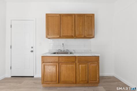 47-49 Putnam Street Hartford CT 06106