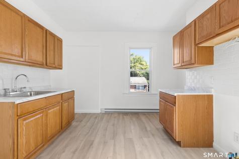 47-49 Putnam Street Hartford CT 06106