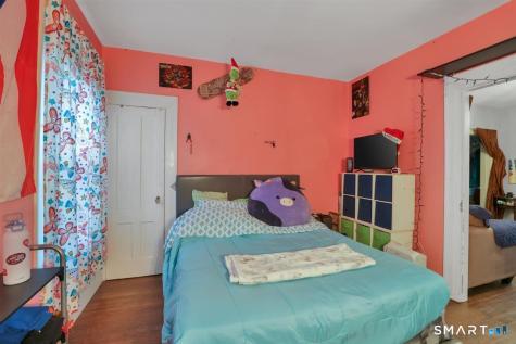 23 Summer Street Waterbury CT 06704