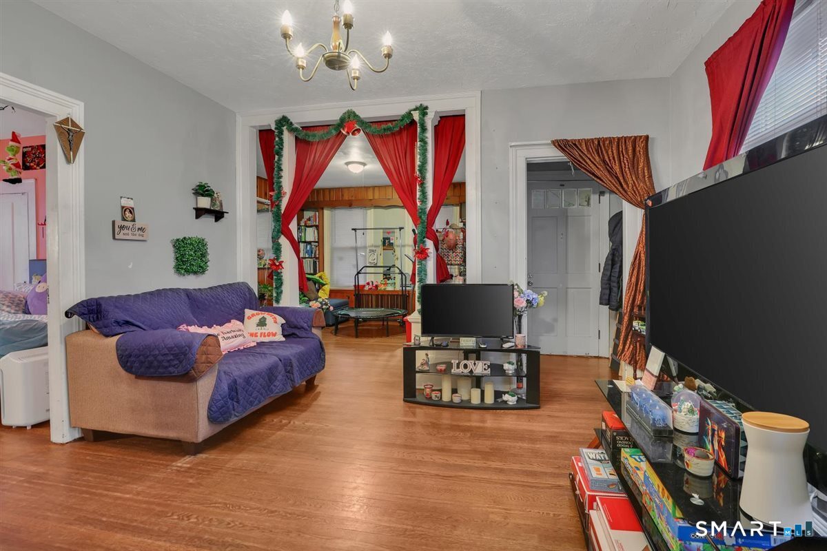 23 Summer Street Waterbury CT 06704